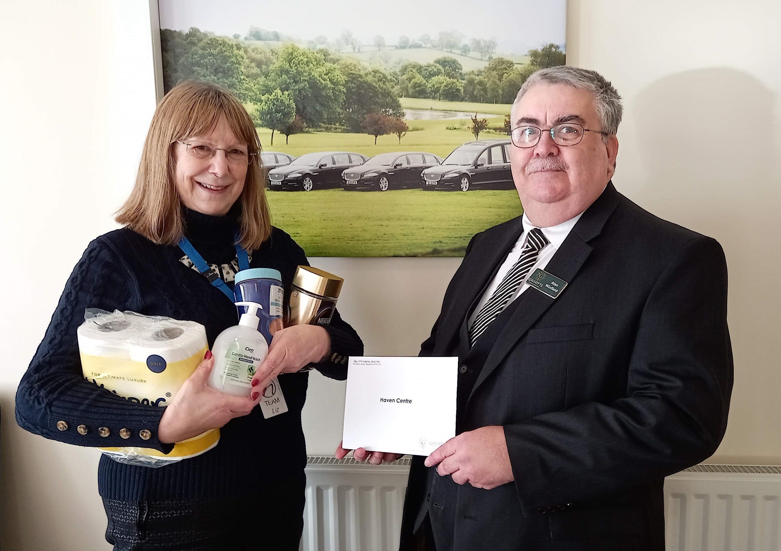 Gillotts helps the community as it donates to feed Stapleford families